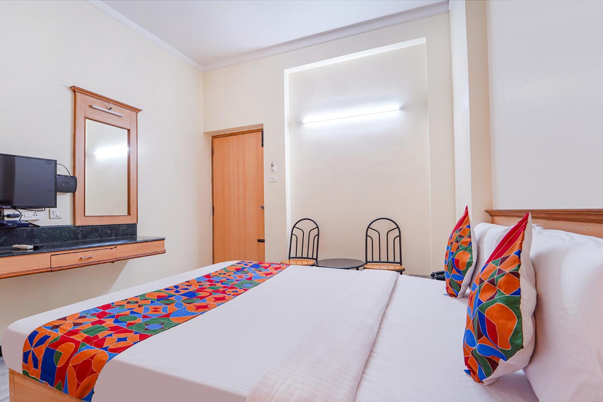 Fabhotel Ess Paradise - Nr Bus Stand Coimbatore Eksteriør billede