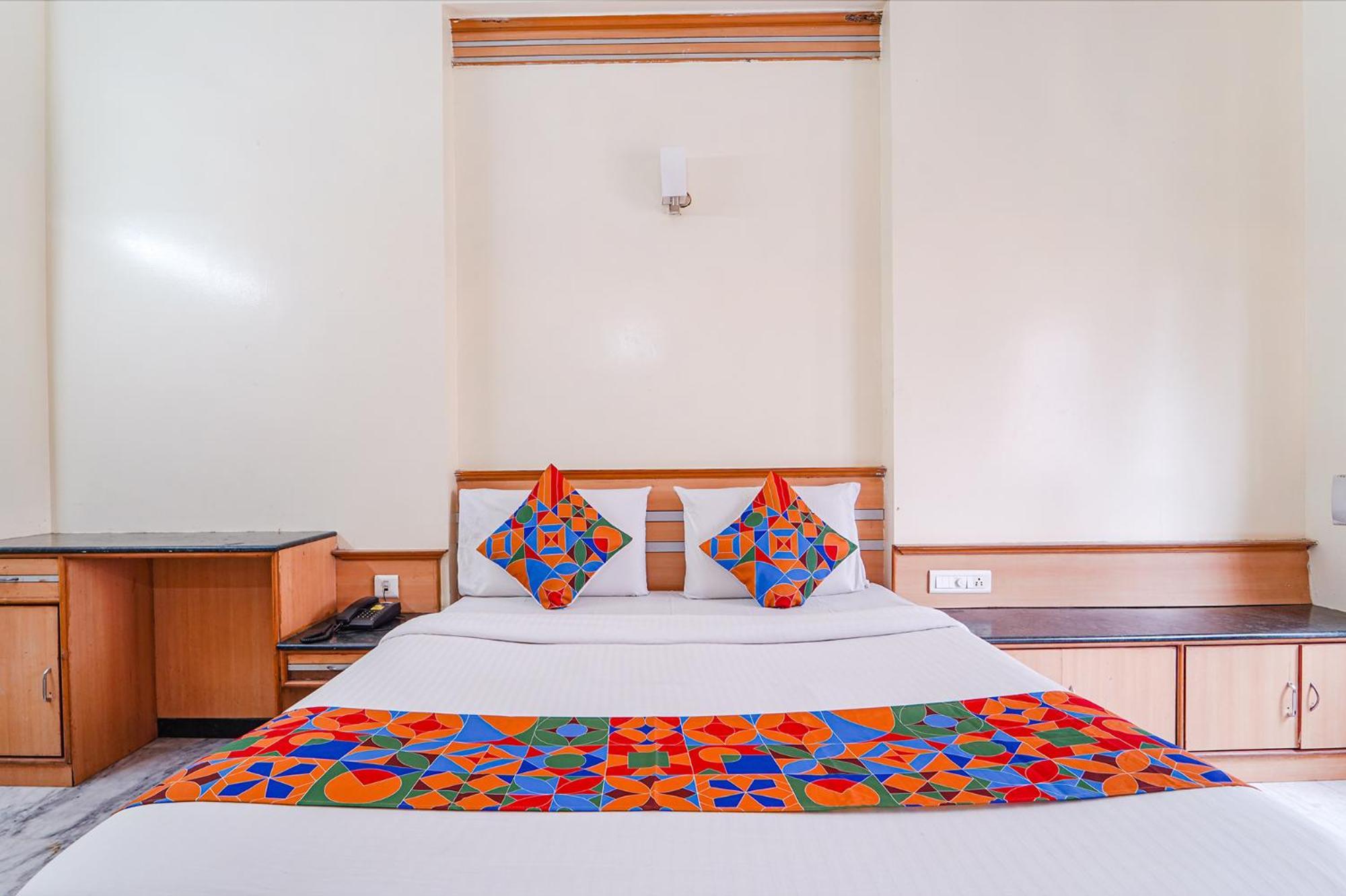 Fabhotel Ess Paradise - Nr Bus Stand Coimbatore Eksteriør billede